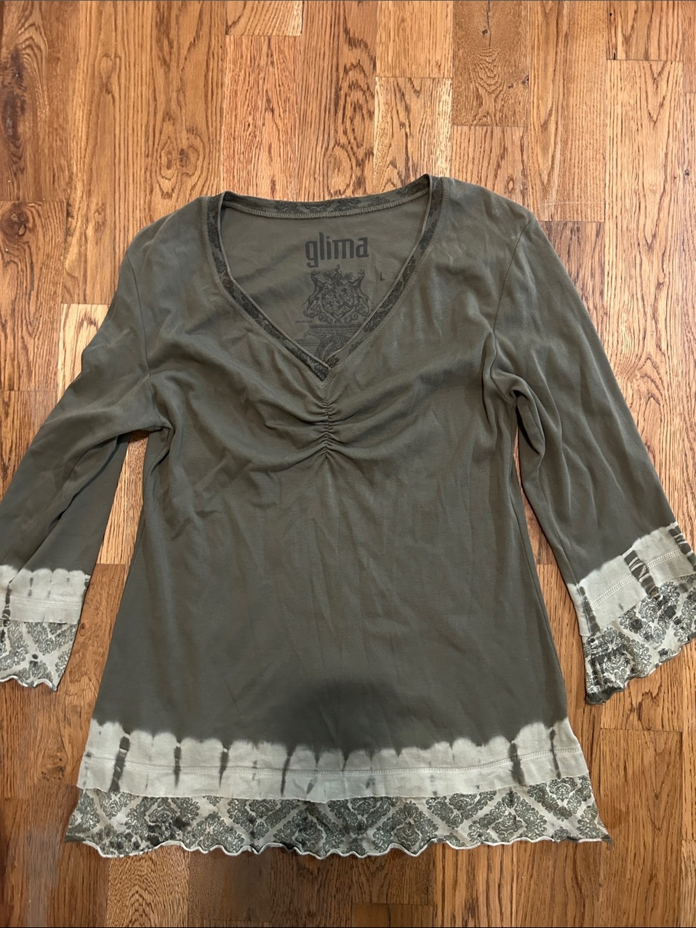 Glima Olive Green V-Neck Tunic with Lace Trim